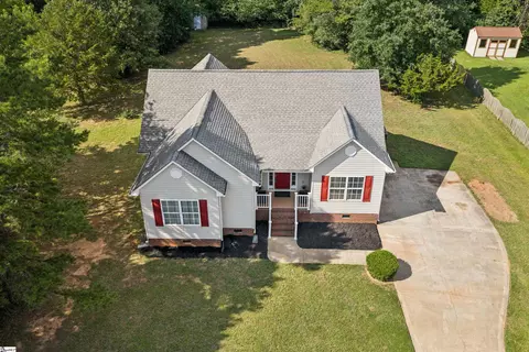 View/Area - 5 Chickadee Dr, Pelzer, SC 29669 photo 1 of 8
