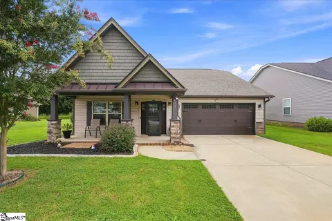 400 Terilyn Ct, Greenville, SC 29611