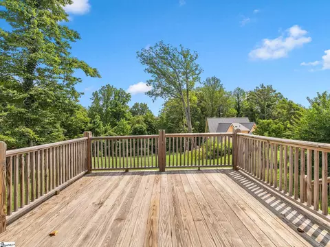 Exterior - 143 Broadway Ave, Tryon, NC 28782 photo 5 of 9