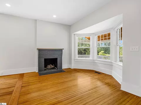 Living - 143 Broadway Ave, Tryon, NC 28782 photo 2 of 4