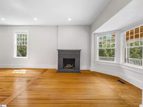 Living - 143 Broadway Ave, Tryon, NC 28782 photo 3 of 4