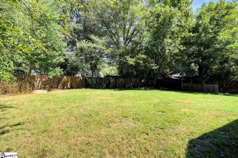 Exterior - 307 Andrew Ave, Easley, SC 29640 photo 7 of 8