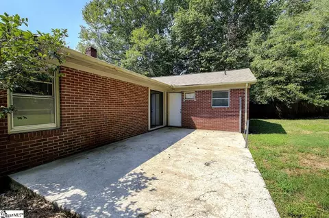 Exterior - 307 Andrew Ave, Easley, SC 29640 photo 5 of 8