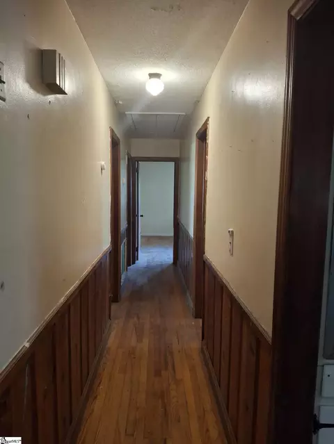 Entry Way - 211 Thomas Rd, Pickens, SC 29671 photo 1 of 1