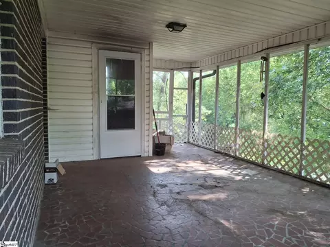 Exterior - 211 Thomas Rd, Pickens, SC 29671 photo 9 of 9