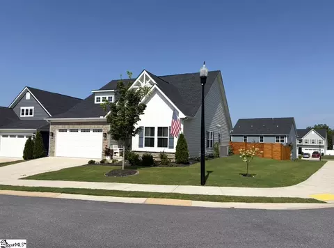 400 Aztec Ct, Greenville, SC 29607