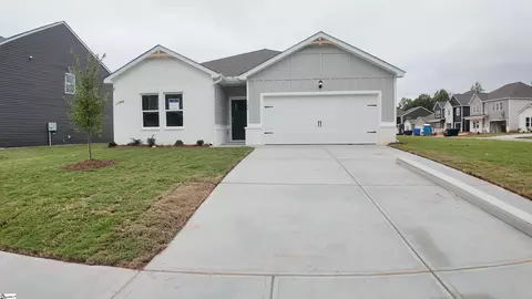 502 Cedar Valley Dr, Piedmont, SC 29673