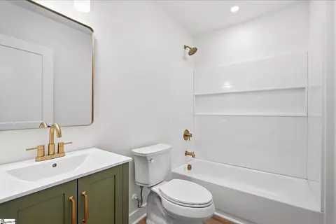 Bath - 207 S 7th St, Easley, SC 29640 photo 1 of 2
