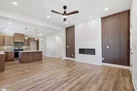 Living - 207 S 7th St, Easley, SC 29640 photo 2 of 5