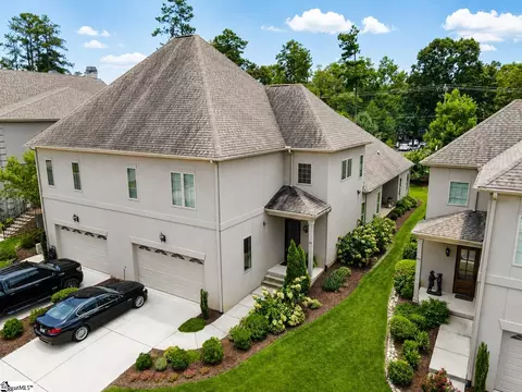 95 Castellan Dr, Greer, SC 29650