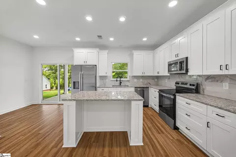 Kitchen - 202 Pine St, Easley, SC 29640 photo 2 of 3