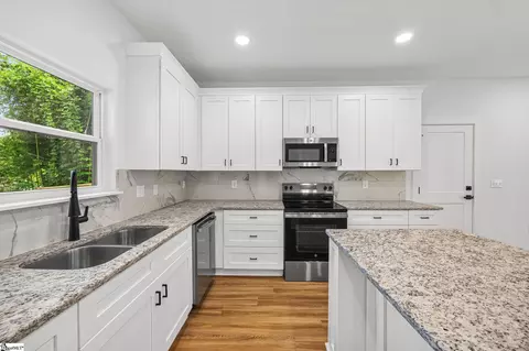 Kitchen - 202 Pine St, Easley, SC 29640 photo 3 of 3