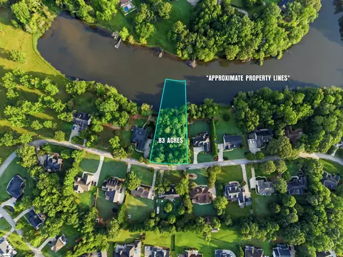 129 Upper Lake Dr, Easley, SC 29640 photo 3