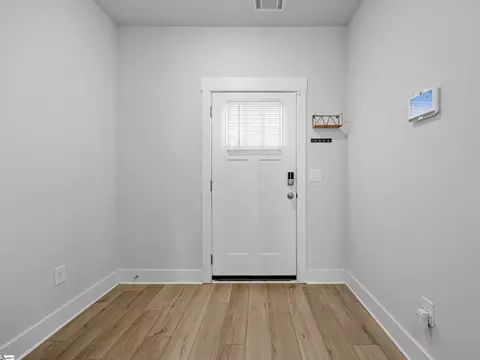 Entry Way - 1550 Rivermeade Dr, Moore, SC 29369 photo 1 of 2