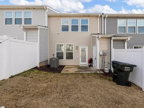 Exterior - 1550 Rivermeade Dr, Moore, SC 29369 photo 6 of 7