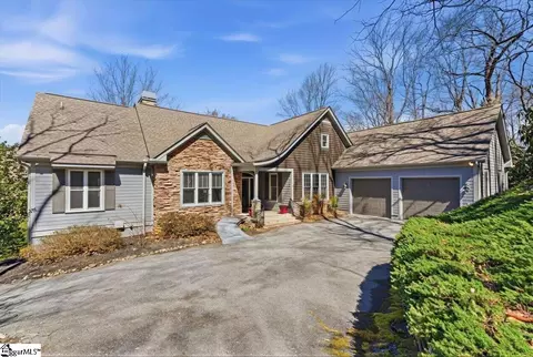 3 Rustic Ct, Landrum, SC 29356