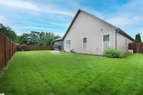 Exterior - 719 Wynborne Ln, Moore, SC 29369 photo 10 of 12