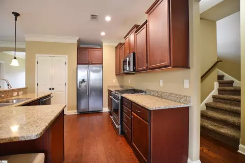 Entry Way - 719 Wynborne Ln, Moore, SC 29369 photo 5 of 5