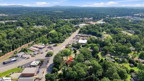 View/Area - 200 S C St, Easley, SC 29640 photo 2 of 4