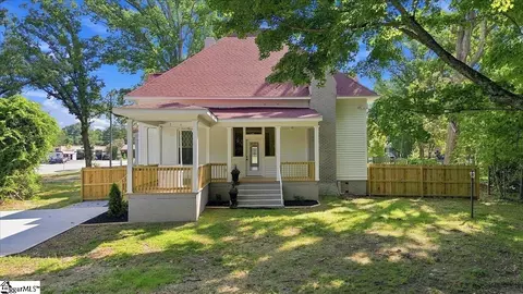 Exterior - 200 S C St, Easley, SC 29640 photo 10 of 11