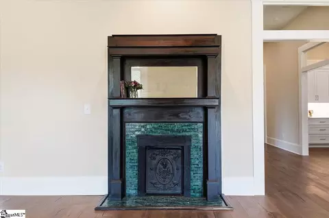 Living - 200 S C St, Easley, SC 29640 photo 7 of 11