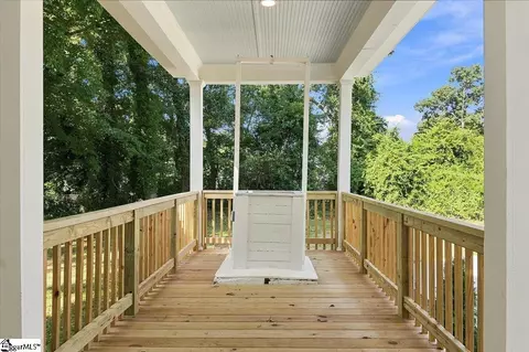 Exterior - 200 S C St, Easley, SC 29640 photo 6 of 11