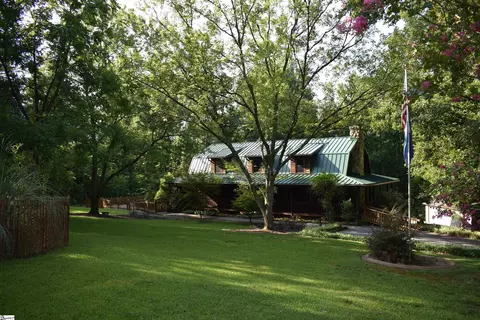 651 Mountain Creek Rd, Greenville, SC 29609