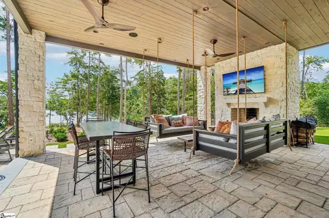 Exterior - 219 Quay Ct, Sunset, SC 29685 photo 11 of 15
