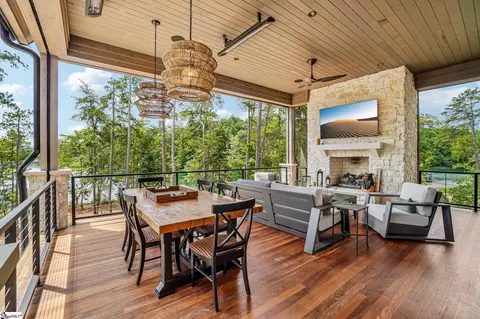 Exterior - 219 Quay Ct, Sunset, SC 29685 photo 5 of 15