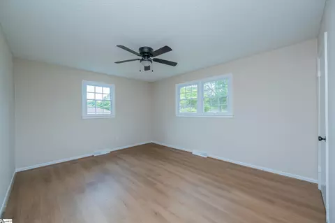 Bedroom - 115 Wolfe Rd, Greer, SC 29650 photo 6 of 7