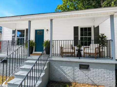 6 9th St, Greenville, SC 29611