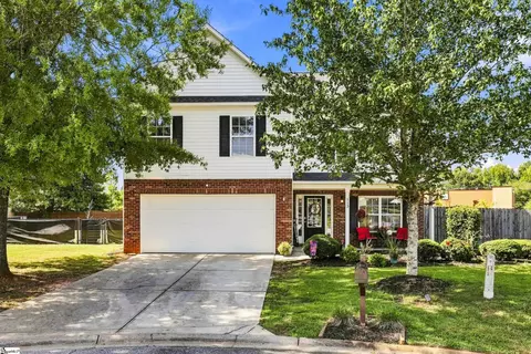113 Fox Den Ln, Simpsonville, SC 29681