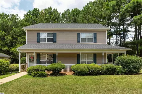 201 Ashley Ln, Laurens, SC 29360