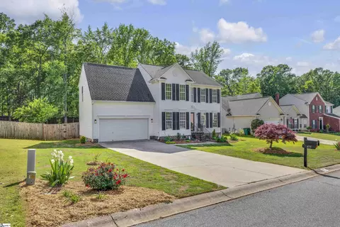 415 Scarlet Oak Dr, Fountain Inn, SC 29644
