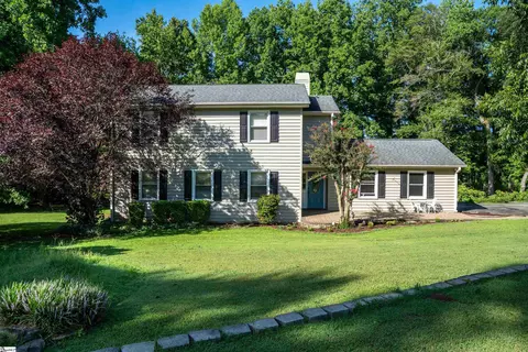 20 Briarcreek Ct, Spartanburg, SC 29301