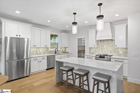 Kitchen - 1241 Owens Rd, Greer, SC 29651 photo 1 of 6