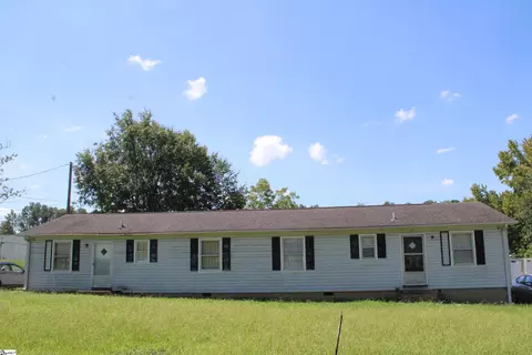 621 Freddie Dr, Spartanburg, SC 29303