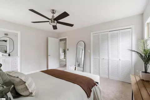 Bedroom - 401 Clarendon Dr, Easley, SC 29642 photo 1 of 7