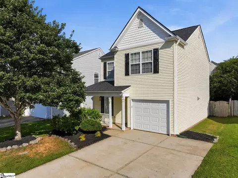 129 Mercer Dr, Simpsonville, SC 29681