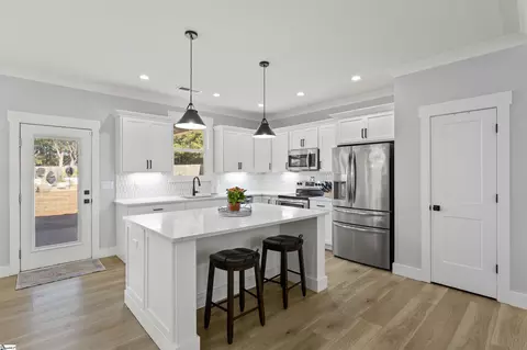 Kitchen - 3 Sunset Ct, Williamston, SC 29697 photo 1 of 2