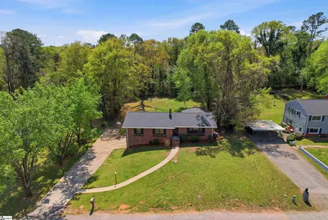49 Foxhall Rd, Greenville, SC 29605