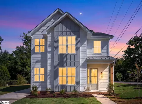 4 Temple St, Greenville, SC 29601