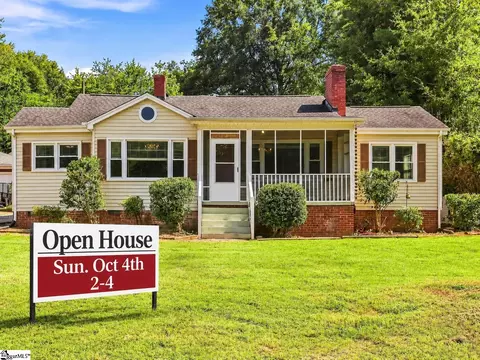 237 Margaret St, Pickens, SC 29671