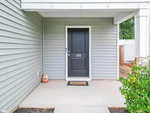 Exterior - 168 Braxton Dr, Moore, SC 29369 photo 5 of 6