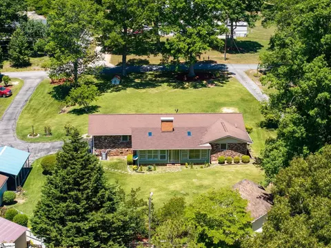 View/Area - 136 Bagwell St, Easley, SC 29640 photo 3 of 4