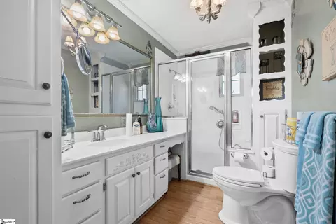 Bath - 136 Bagwell St, Easley, SC 29640 photo 2 of 2