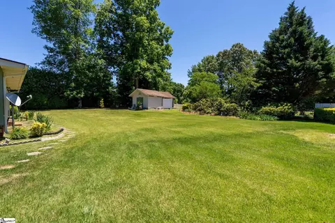 Exterior - 136 Bagwell St, Easley, SC 29640 photo 8 of 16