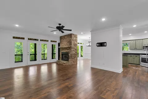 Living - 107 Blackfox Way, Sunset, SC 29685 photo 2 of 6