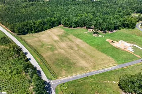 111 Flowing Rock Rd, Honea Path, SC 29654 photo 9