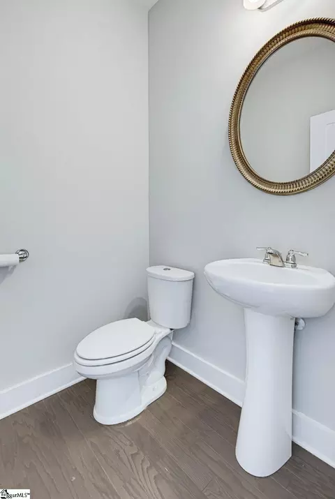 Bath - 421 Combahee Ct, Greer, SC 29651 photo 2 of 6